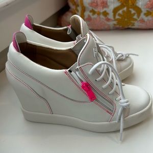 Giuseppe zanotti wedge tennis shoes never worn